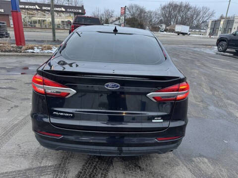 2020 Ford Fusion SE