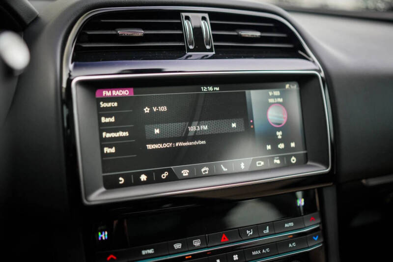 2020 Jaguar F-PACE 25t Premium