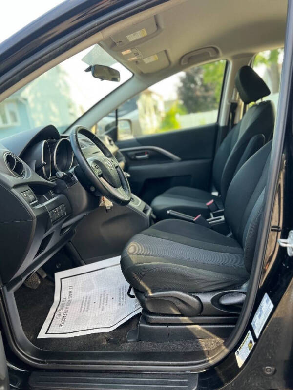 2015 Mazda MAZDA5 Touring