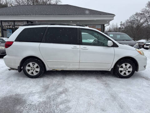 2005 Toyota Sienna XLE 7 Passenger