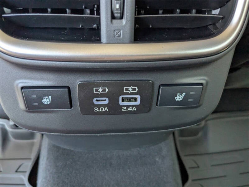 2025 Subaru Outback Touring XT