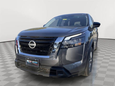 2025 Nissan Pathfinder S