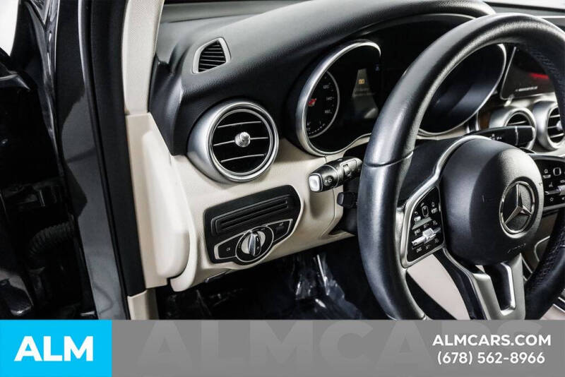 2022 Mercedes-Benz GLC GLC 300