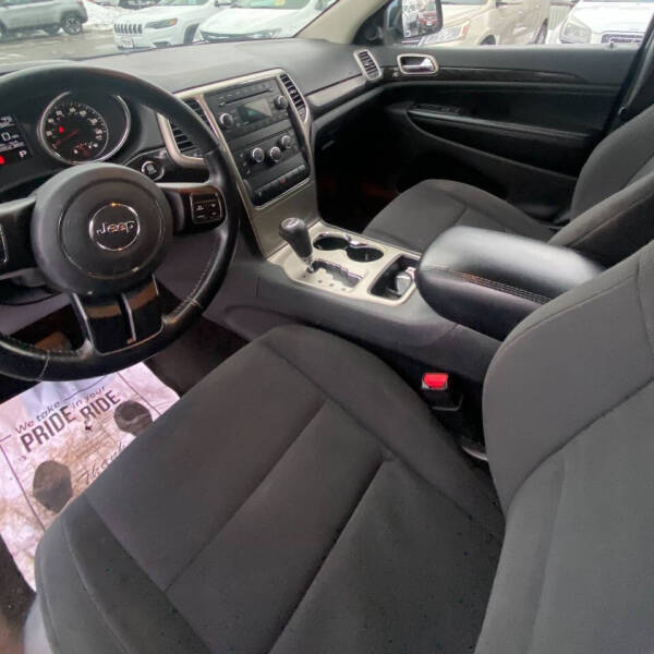 2013 Jeep Grand Cherokee Laredo