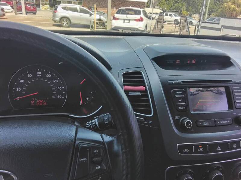 2014 Kia Sorento LX