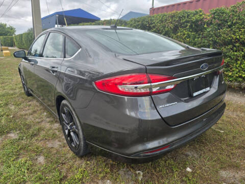 2018 Ford Fusion SE