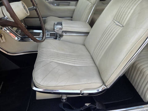 1964 Ford Thunderbird