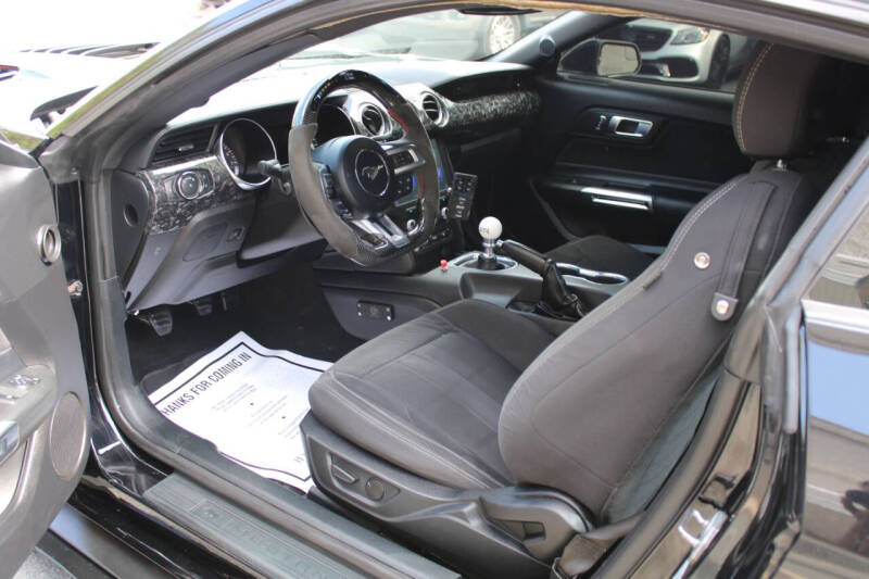 2020 Ford Mustang