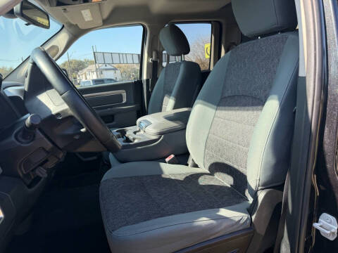 2016 RAM 1500