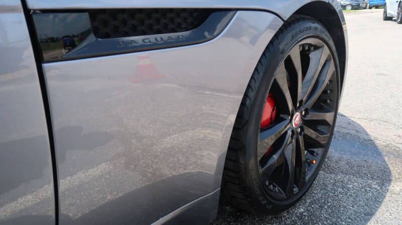 2020 Jaguar F-TYPE R