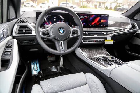 2026 BMW X5 M60i