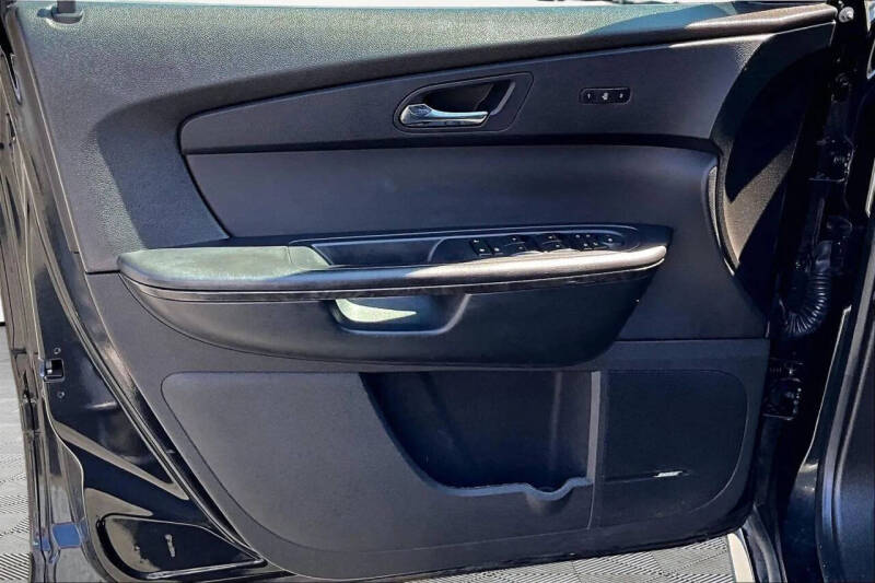 2012 GMC Acadia Denali