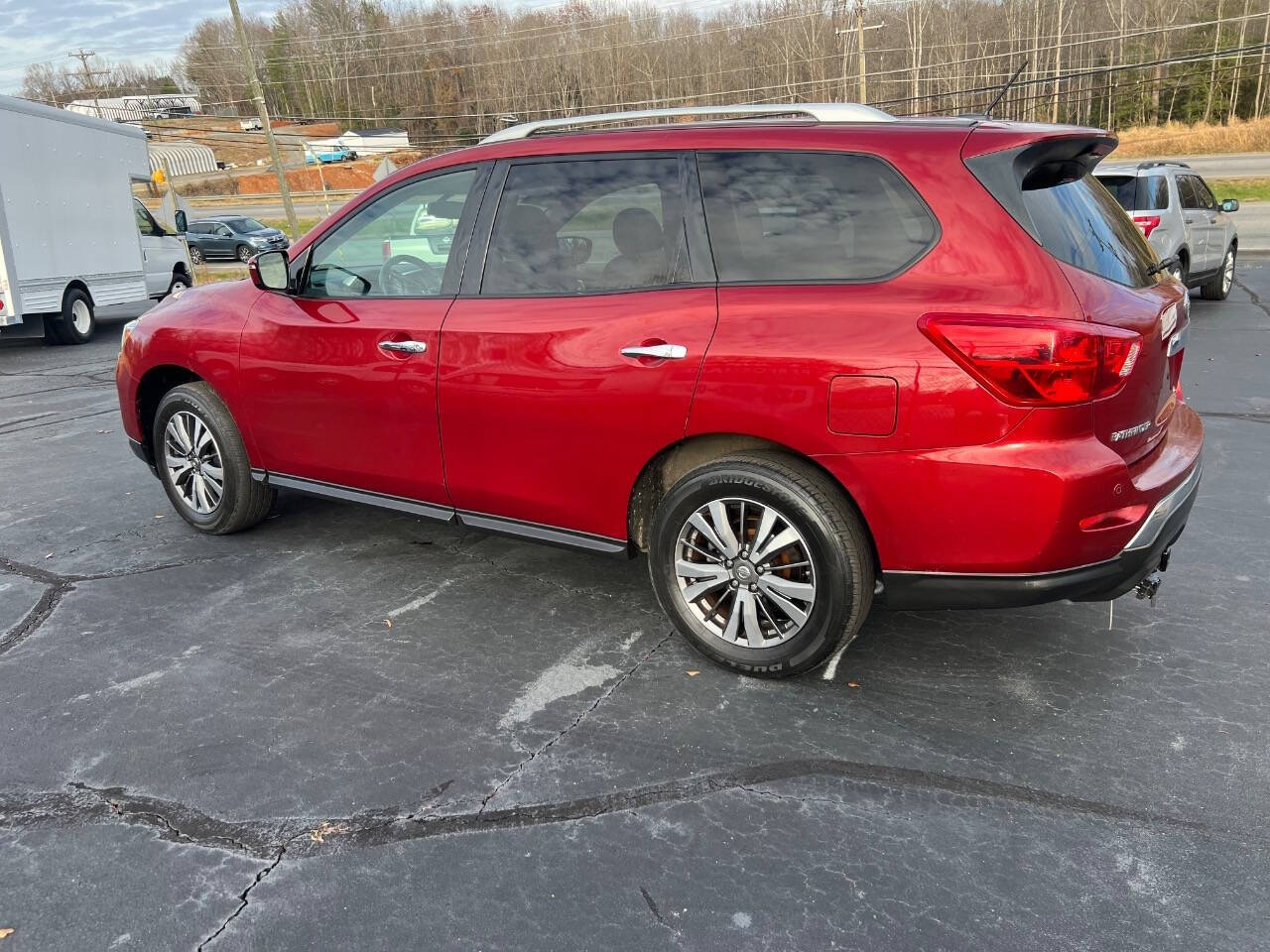 2017 Nissan Pathfinder for sale at Performance Auto Sales in Hickory, NC