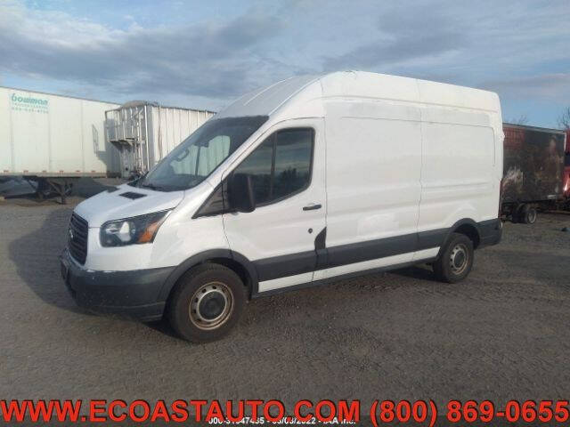 2015 Ford Transit Base's photo