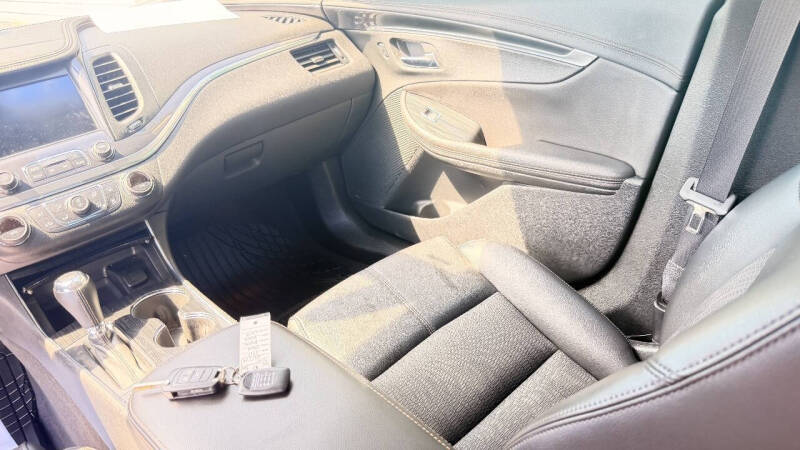 2017 Chevrolet Impala LT