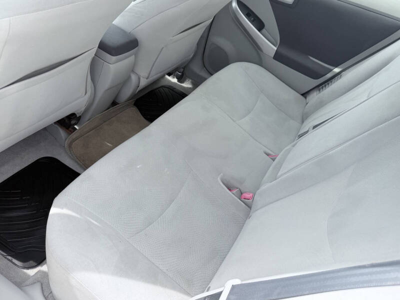2010 Toyota Prius V