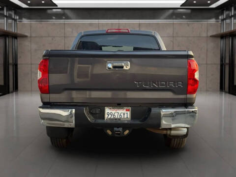 2016 Toyota Tundra SR5