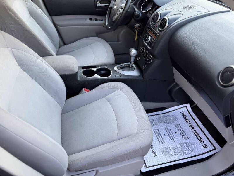 2013 Nissan Rogue S