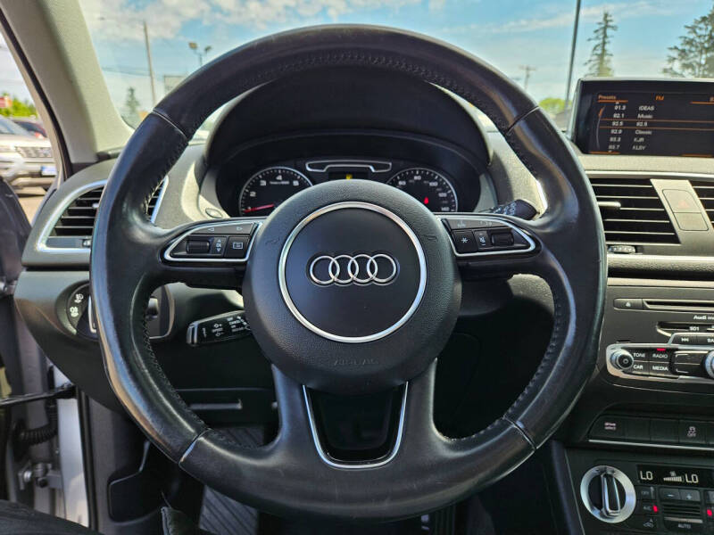 2015 Audi Q3 2.0T quattro Prestige
