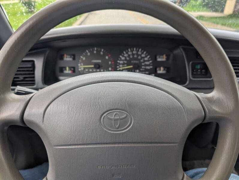 1995 Toyota T100 DX