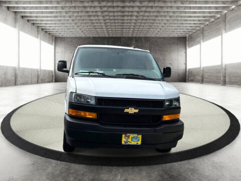 2025 Chevrolet Express 2500