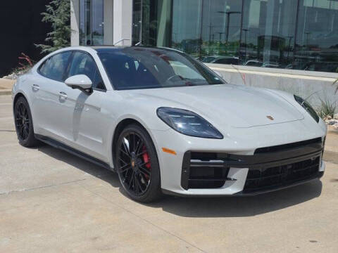 2025 Porsche Panamera GTS