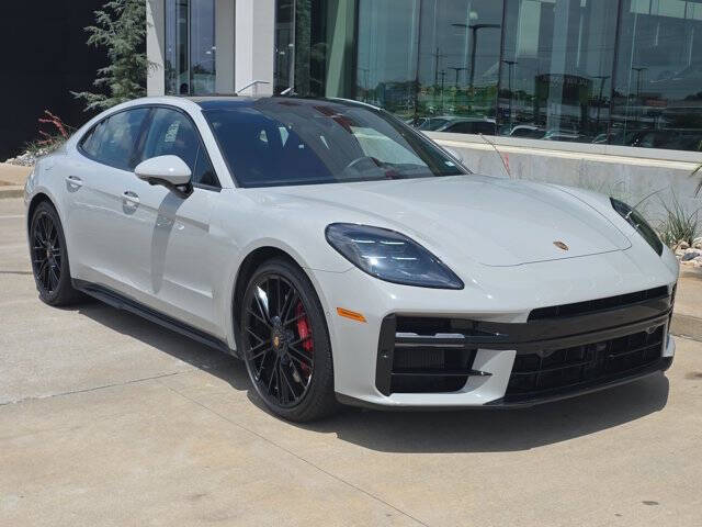 2025 Porsche Panamera GTS