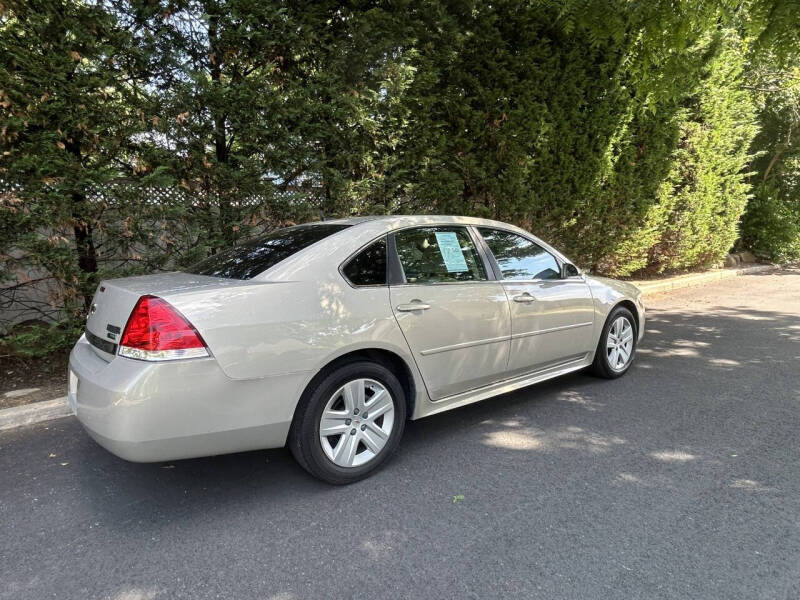 2011 Chevrolet Impala LS