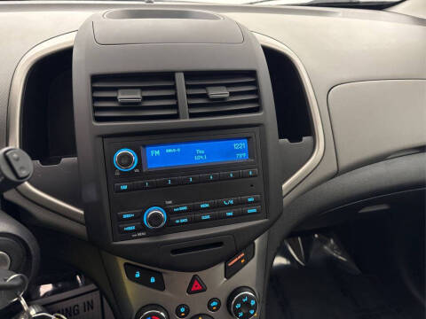 2014 Chevrolet Sonic LS Auto