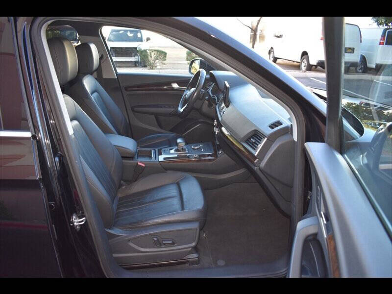 2019 Audi Q5 quattro Premium 45 TFSI