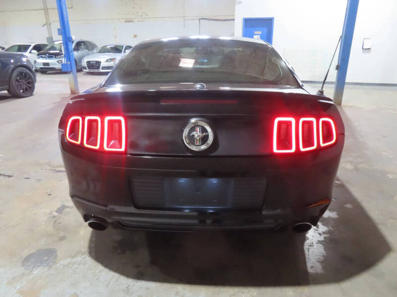 2013 Ford Mustang V6 Premium