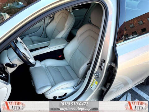 2017 Volvo S90 T6 Momentum