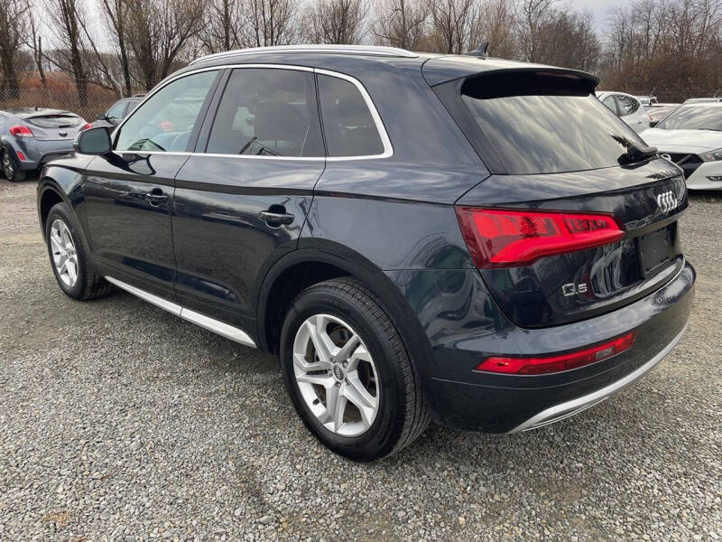 2019 Audi Q5 quattro Premium 45 TFSI