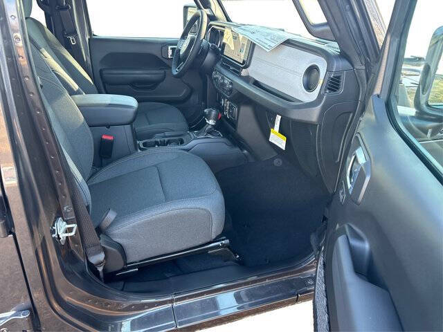 2026 Jeep Gladiator Sport S