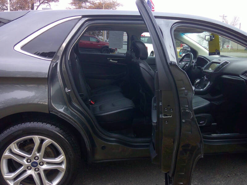 2018 Ford Edge Titanium