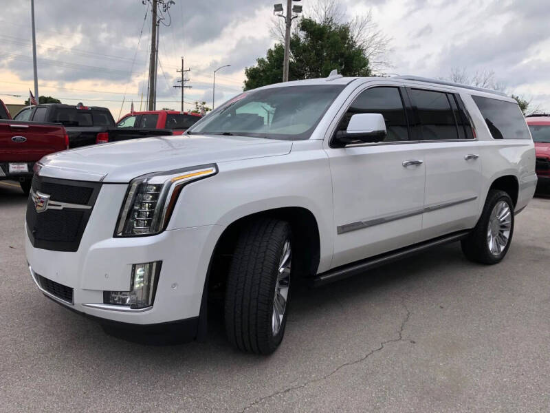 2019 Cadillac Escalade ESV Platinum
