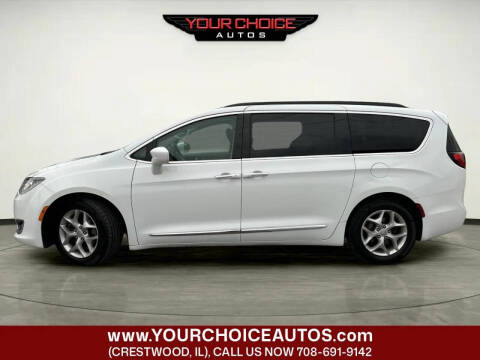 2017 Chrysler Pacifica Touring Plus