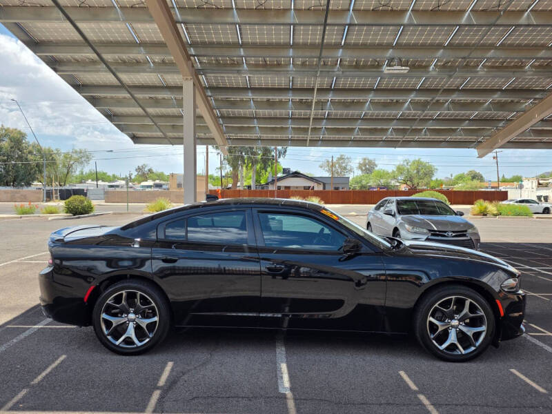 2015 Dodge Charger SXT