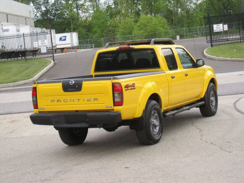 2004 Nissan Frontier XE-V6