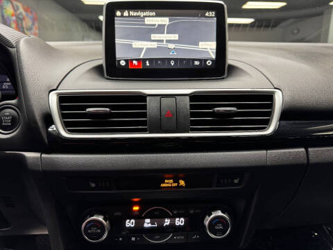 2015 Mazda MAZDA3 i Grand Touring