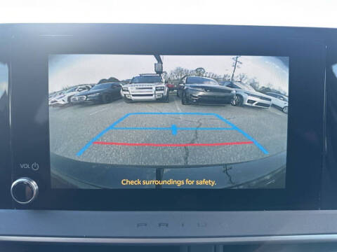 2025 Toyota Prius LE