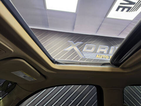 2012 Cadillac Escalade Luxury