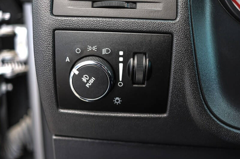 2013 Dodge Challenger R/T Plus