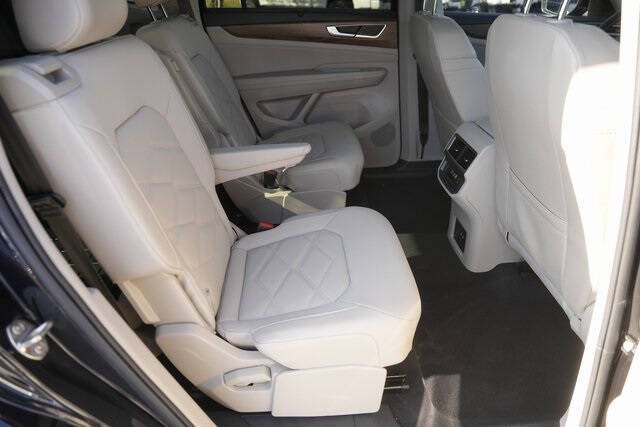 2024 Volkswagen Atlas SE