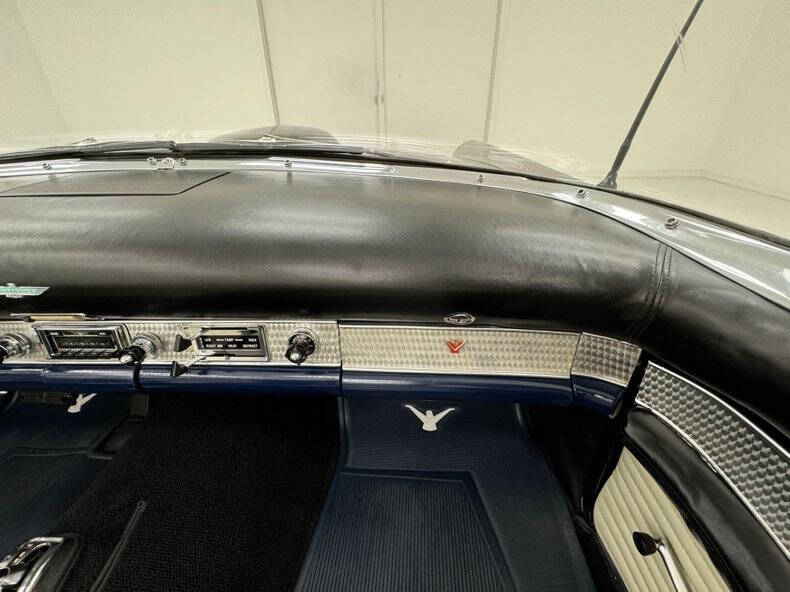 1955 Ford Thunderbird