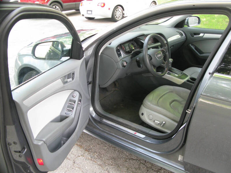 2015 Audi A4 2.0T quattro Premium
