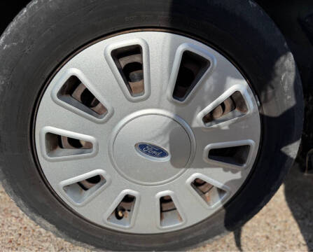 2006 Ford Crown Victoria