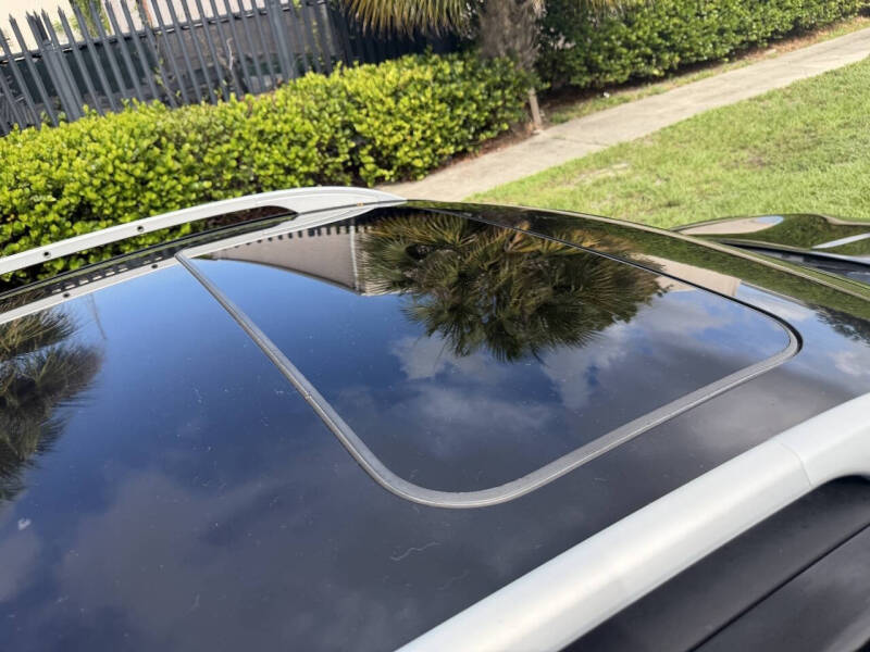 2013 Nissan Rogue SV w/SL Package