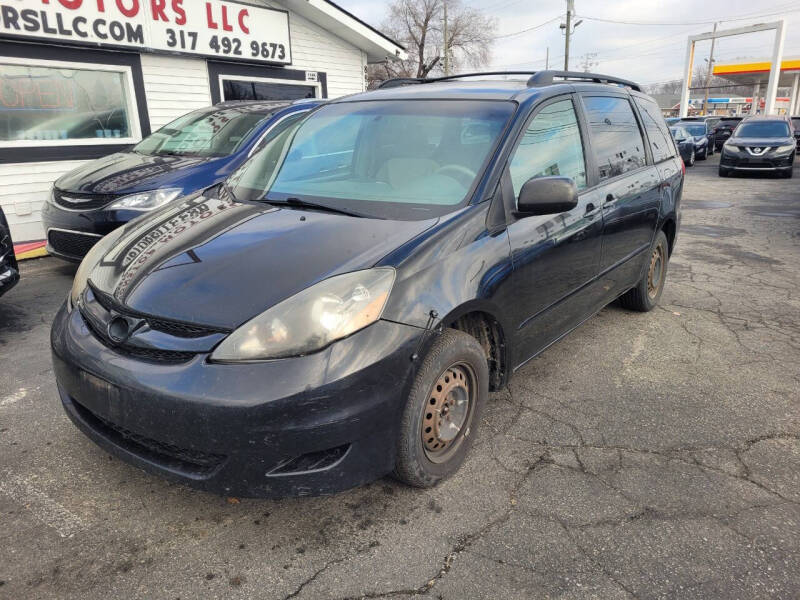 2010 Toyota Sienna CE 7-Passenger
