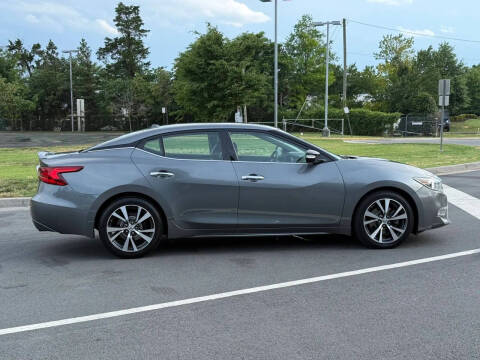 2017 Nissan Maxima